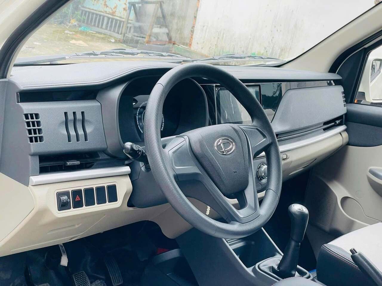 Nội thất Tera Star 990kg cabin xe tải nhẹ